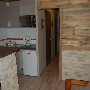 studio-pieds-des-pistes-valfrejus.hotels-rhonealpes.com/
